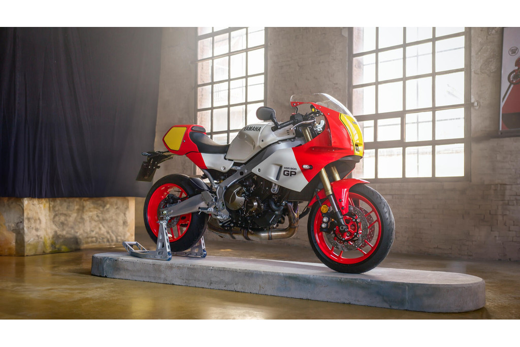 Tweedehands Yamaha XSR900 GP | MotorCentrumWest