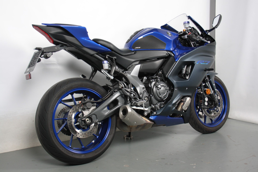 Tweedehands Yamaha R7 | MotorCentrumWest