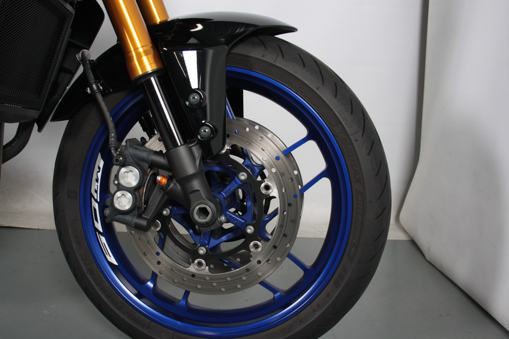 Tweedehands Yamaha MT-09 SP 35kw | MotorCentrumWest