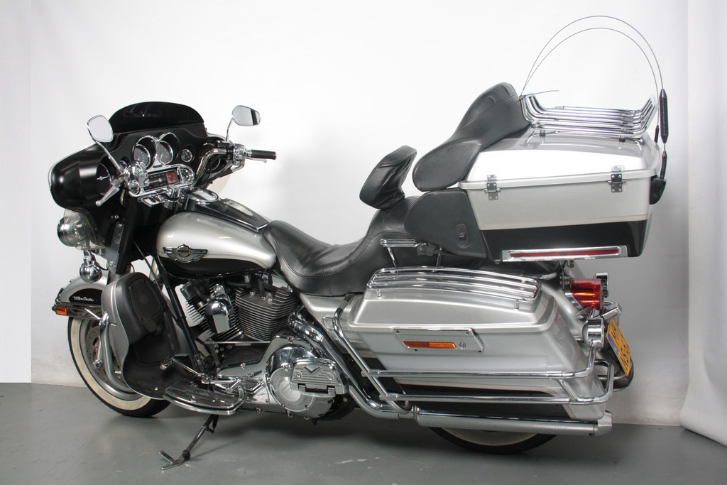 Tweedehands Harley-Davidson FLHTCUI | MotorCentrumWest