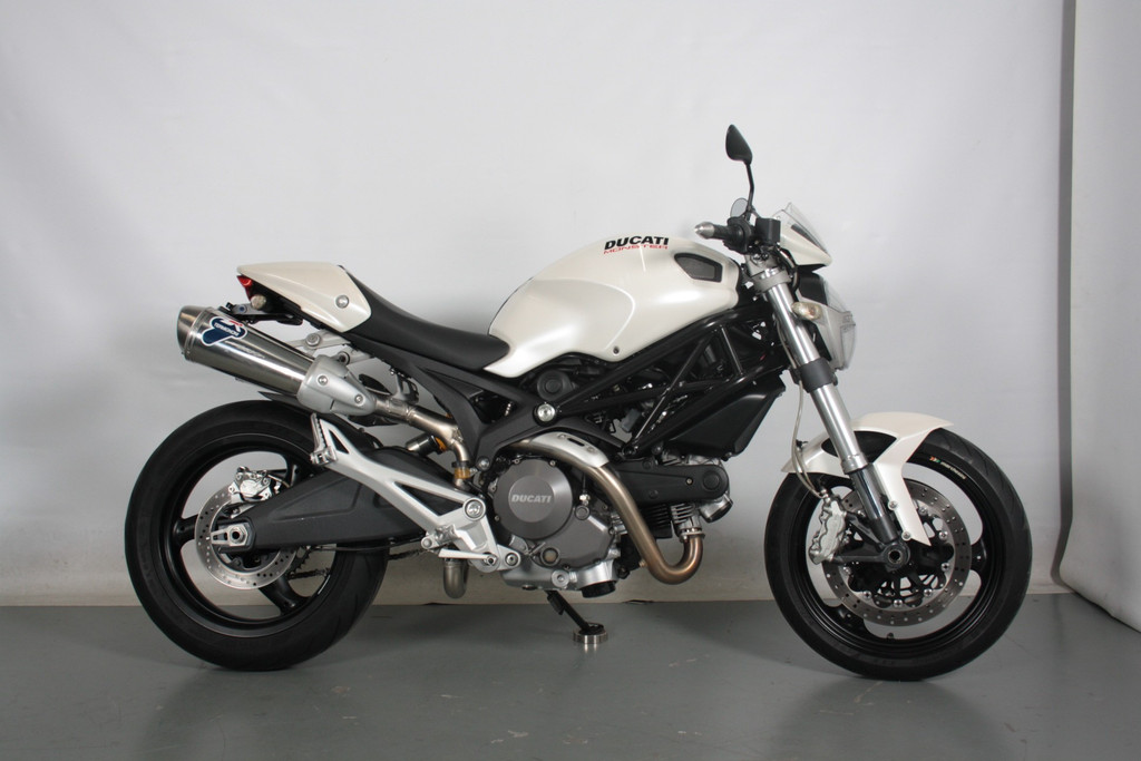 Ducati MONSTER 696 Occasion | MotorCentrumWest