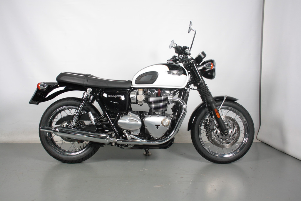 Triumph BONNEVILLE T120 Occasion | MotorCentrumWest